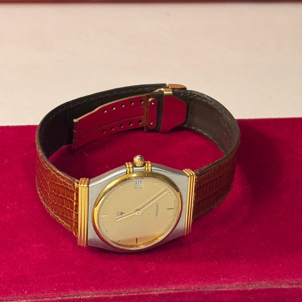 Maserati Gold and Brown Watch 22 - Picture 7 of 14
